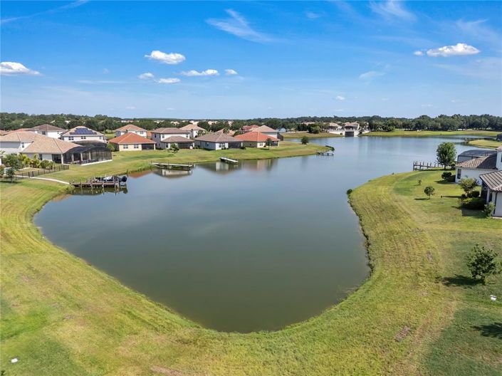 Image No.2-5 Bed Property for sale