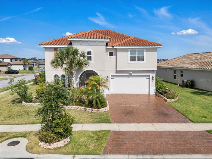 Image No.38-5 Bed Property for sale