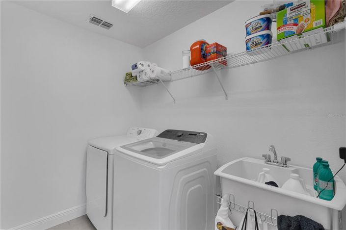 Image No.47-5 Bed Property for sale