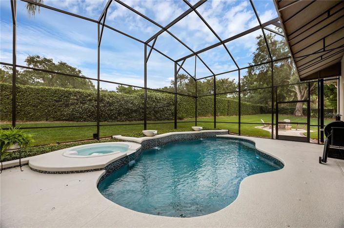 Image No.30-4 Bed Property for sale