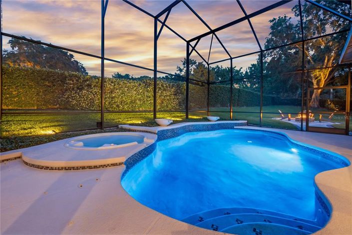 Image No.37-4 Bed Property for sale