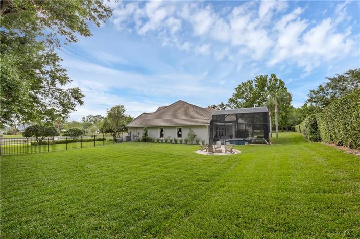 Image No.43-4 Bed Property for sale