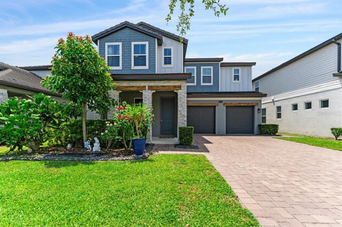 Image No.11-5 Bed Property for sale