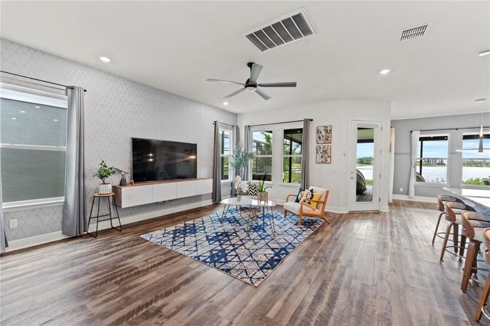 Image No.17-5 Bed Property for sale