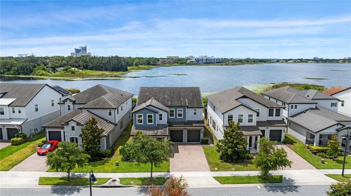 Image No.2-5 Bed Property for sale