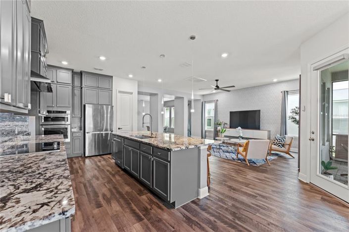 Image No.22-5 Bed Property for sale