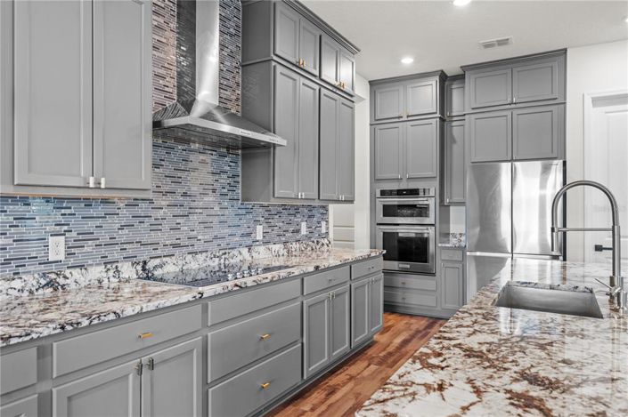 Image No.23-5 Bed Property for sale