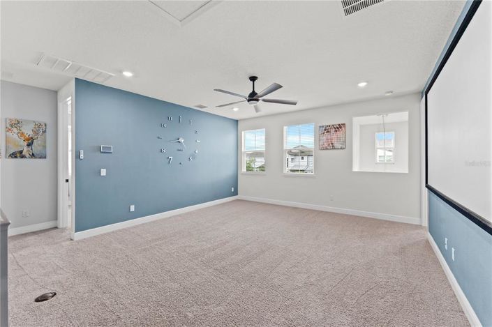 Image No.29-5 Bed Property for sale