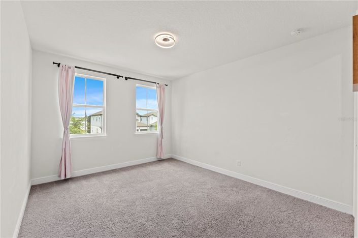 Image No.33-5 Bed Property for sale