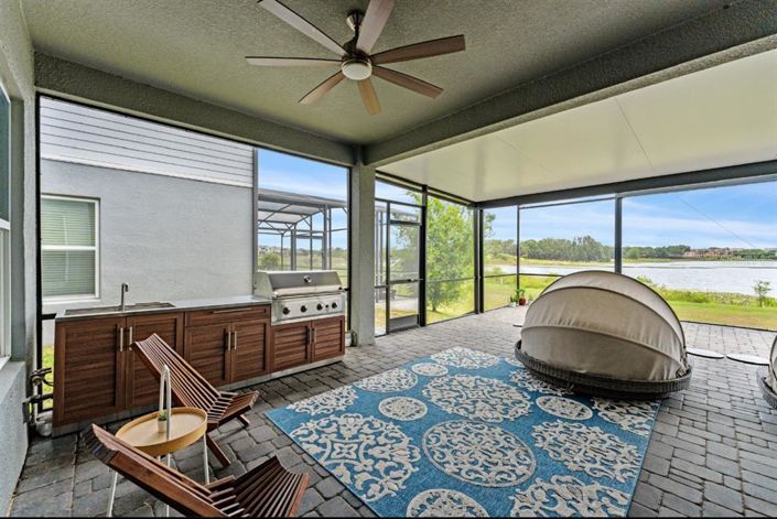 Image No.51-5 Bed Property for sale