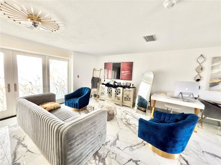 Image No.9-Propriété de 6 chambres à vendre à Kissimmee