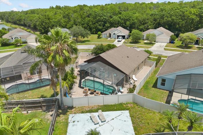 Image No.24-3 Bed Property for sale