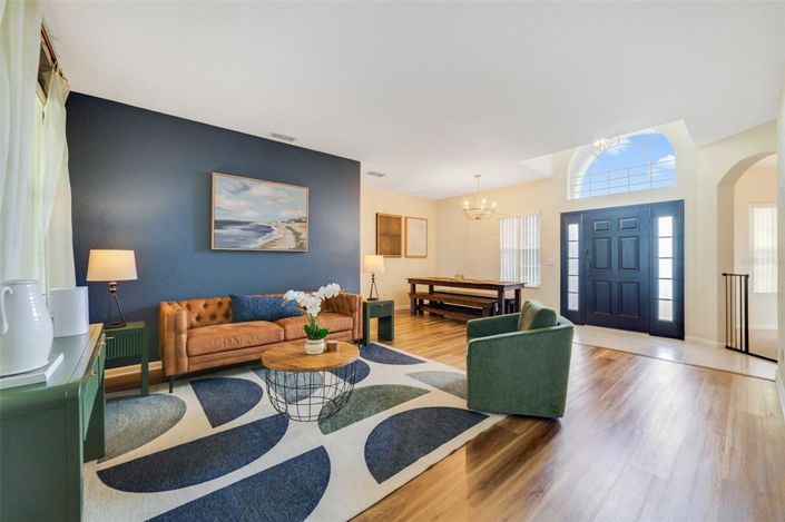 Image No.3-3 Bed Property for sale