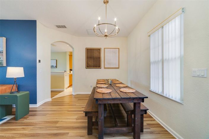 Image No.5-3 Bed Property for sale