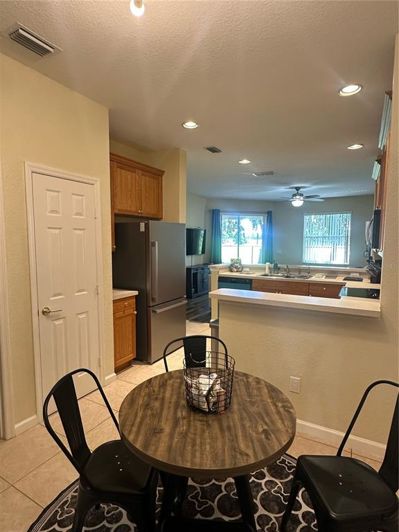 Image No.8-3 Bed Property for sale