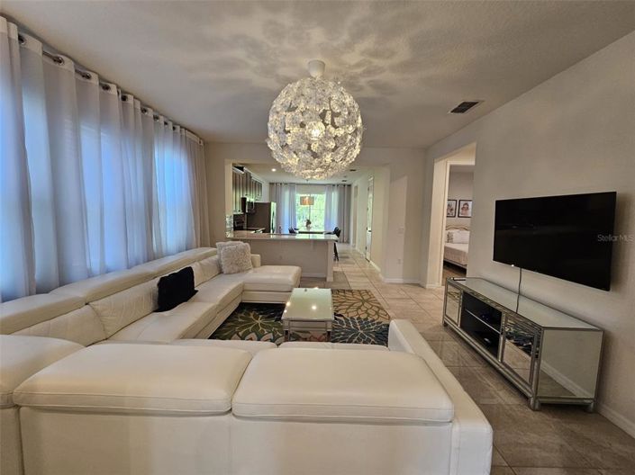 Image No.10-3 Bed Property for sale