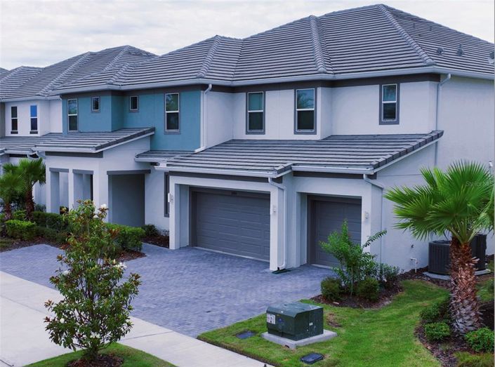 Image No.4-15 Bed Property for sale