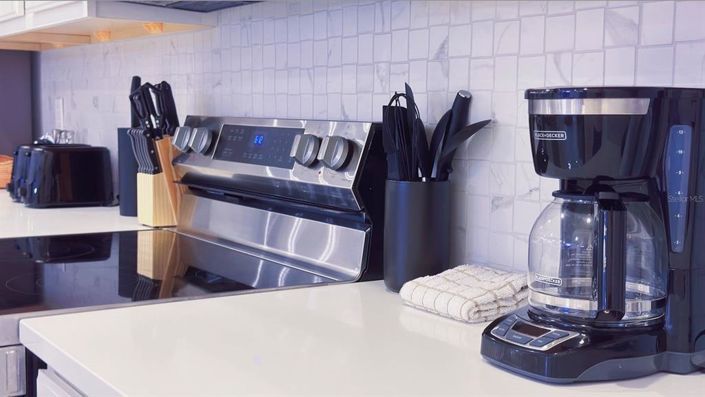 Image No.52-15 Bed Property for sale