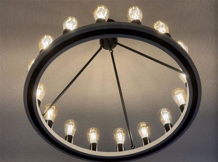 Image No.79-15 Bed Property for sale