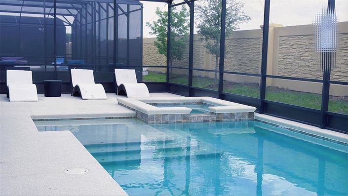 Image No.95-15 Bed Property for sale