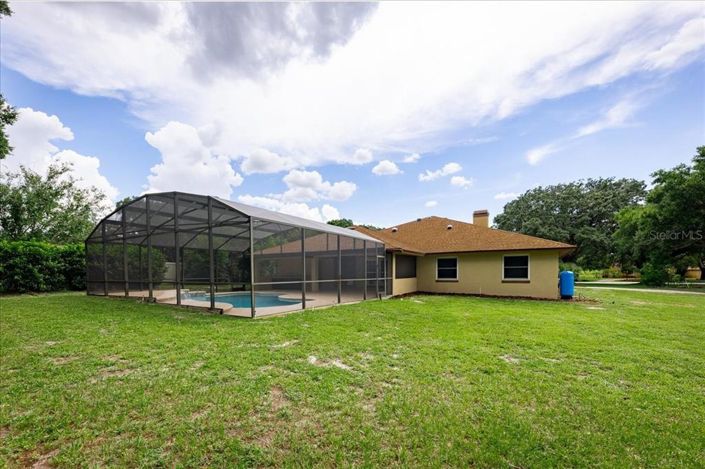 Image No.25-5 Bed Property for sale