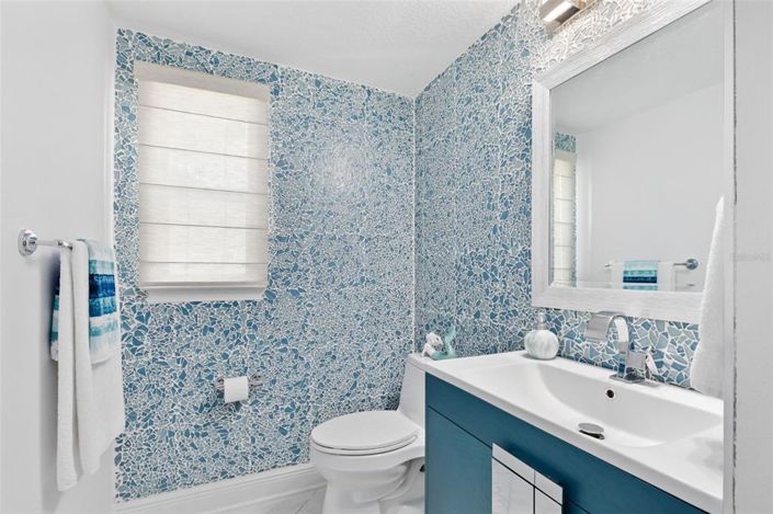 Image No.29-5 Bed Property for sale