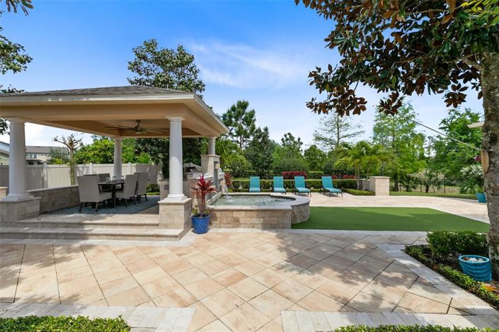 Image No.32-5 Bed Property for sale