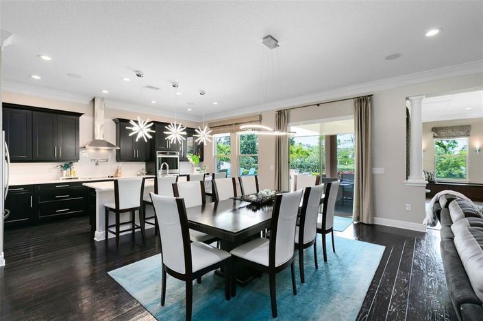 Image No.5-5 Bed Property for sale