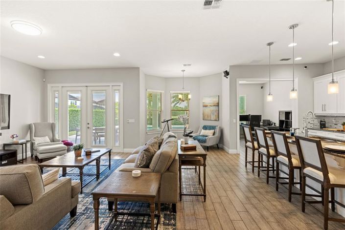 Image No.11-4 Bed Property for sale