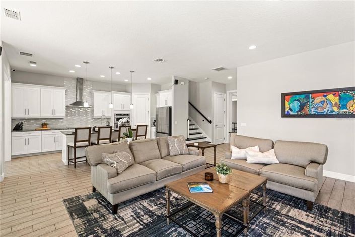 Image No.12-4 Bed Property for sale