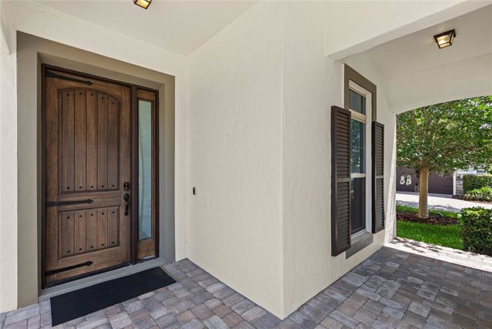 Image No.4-4 Bed Property for sale