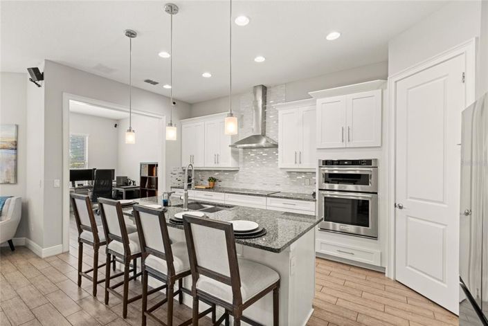 Image No.9-4 Bed Property for sale