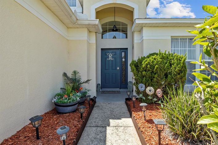 Image No.2-5 Bed Property for sale