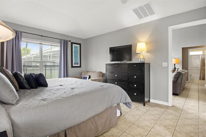 Image No.14-5 Bed Property for sale