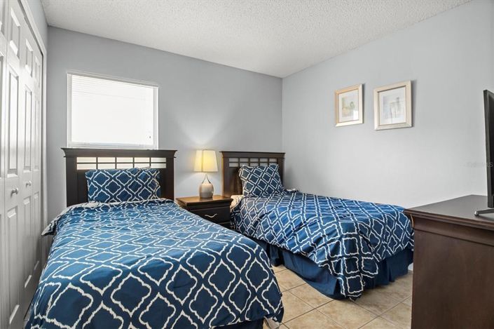 Image No.21-5 Bed Property for sale