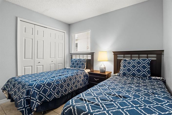 Image No.22-5 Bed Property for sale