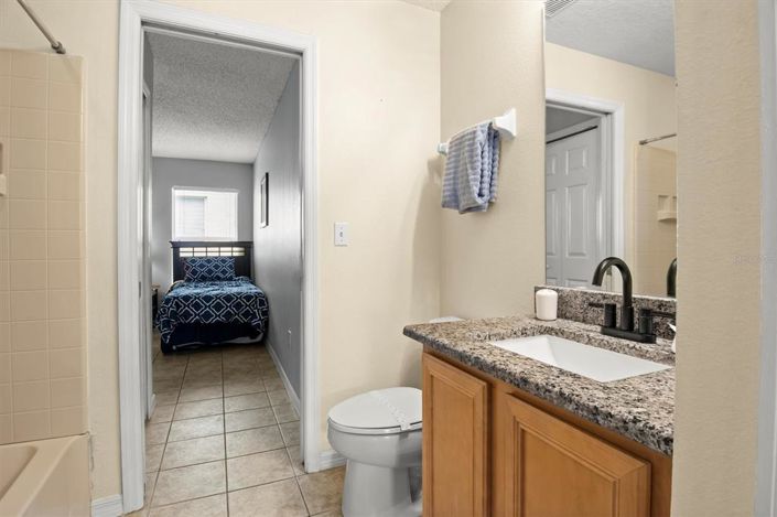 Image No.24-5 Bed Property for sale