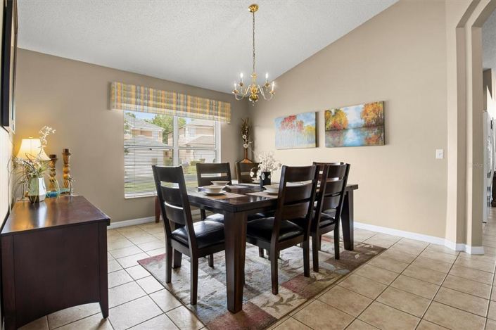 Image No.3-5 Bed Property for sale