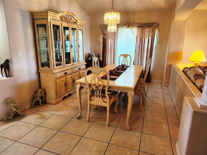 Image No.5-Propriété de 3 chambres à vendre à Kissimmee
