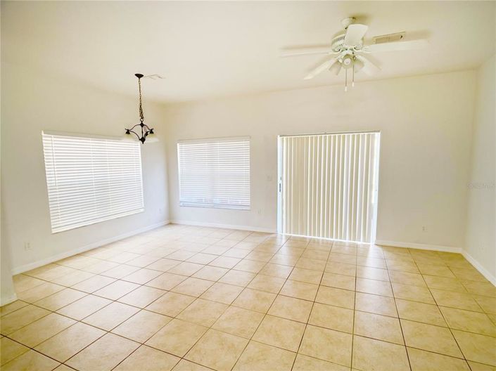 Image No.4-5 Bed Townhouse for sale