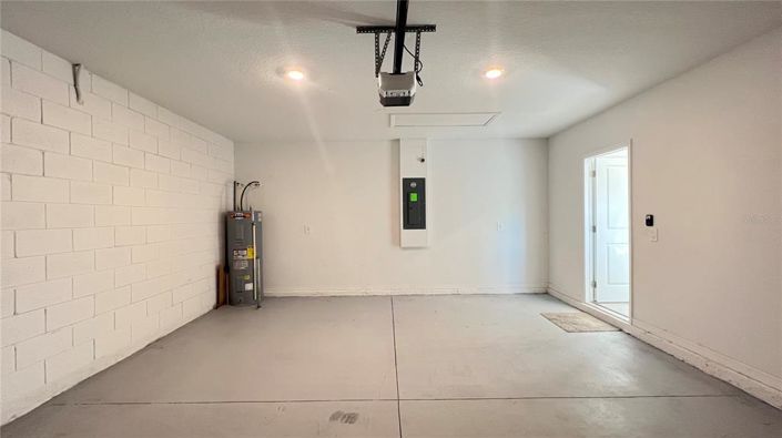 Image No.13-3 Bed Property for sale