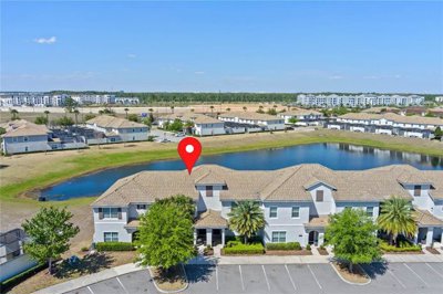 Maison de ville de 4 chambres à vendre à Kissimmee