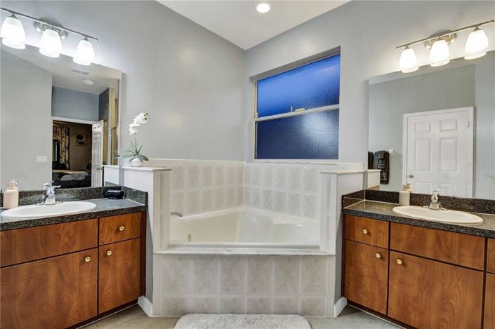 Image No.15-Propriété de 4 chambres à vendre à Kissimmee