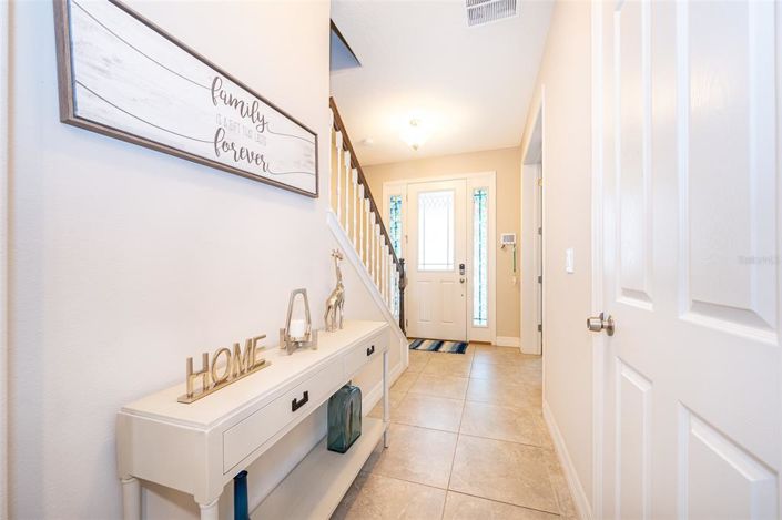 Image No.11-5 Bed Property for sale