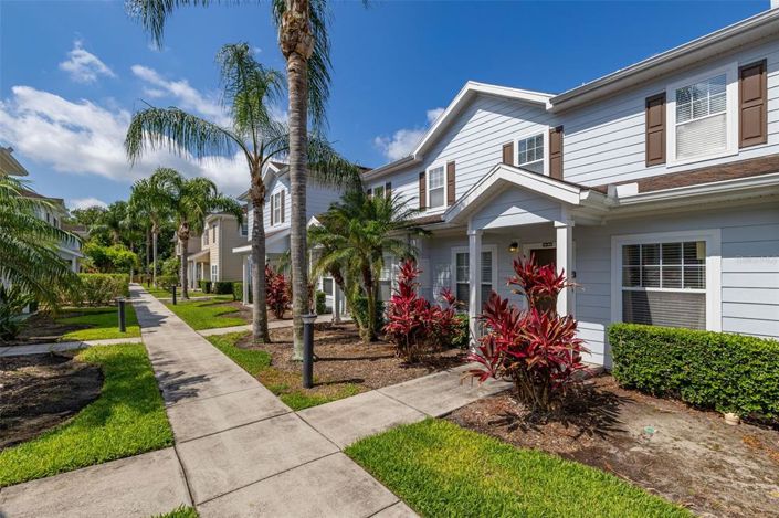 Image No.2-3 Bed Townhouse for sale