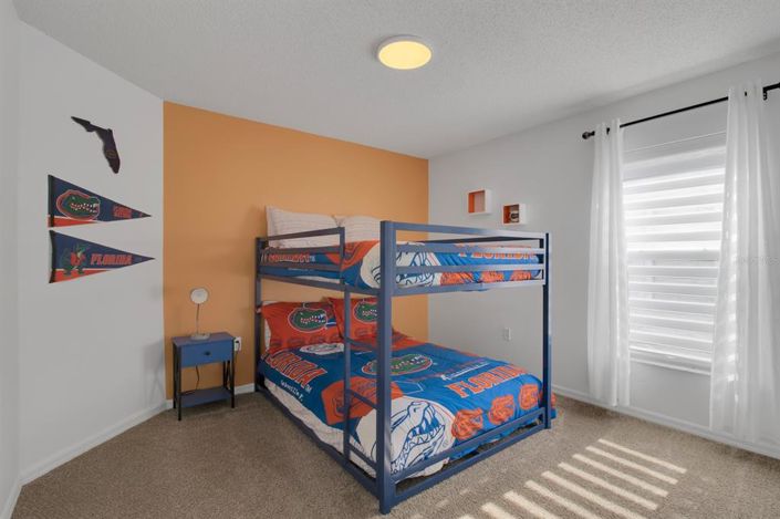 Image No.26-3 Bed Property for sale