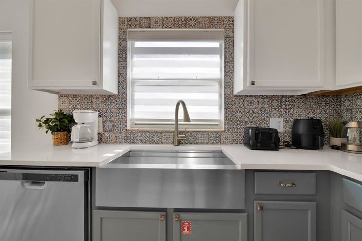 Image No.7-3 Bed Property for sale