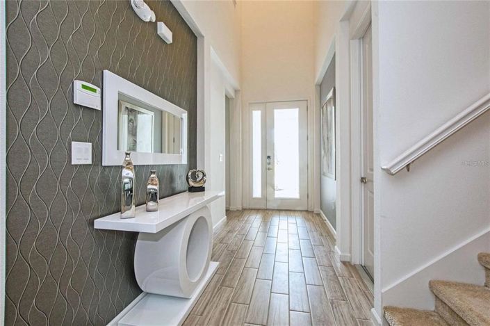 Image No.22-6 Bed Property for sale