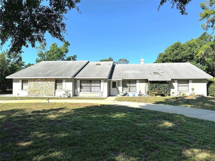 Image No.2-4 Bed Property for sale