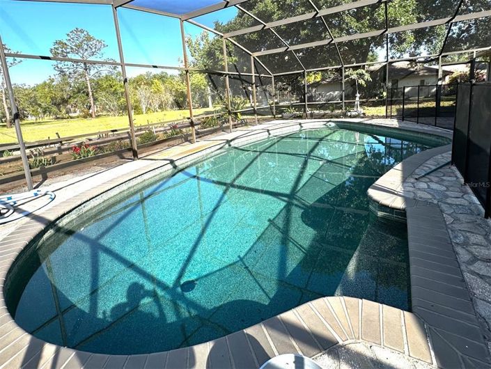 Image No.33-4 Bed Property for sale